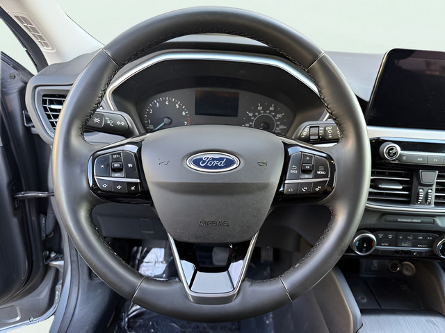 Used 2022 Ford Escape SEL FWD image 14