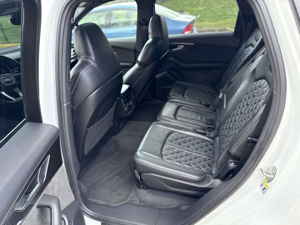 Used 2021 Audi SQ7 Premium Plus w/ Driver Assistance Package image 10