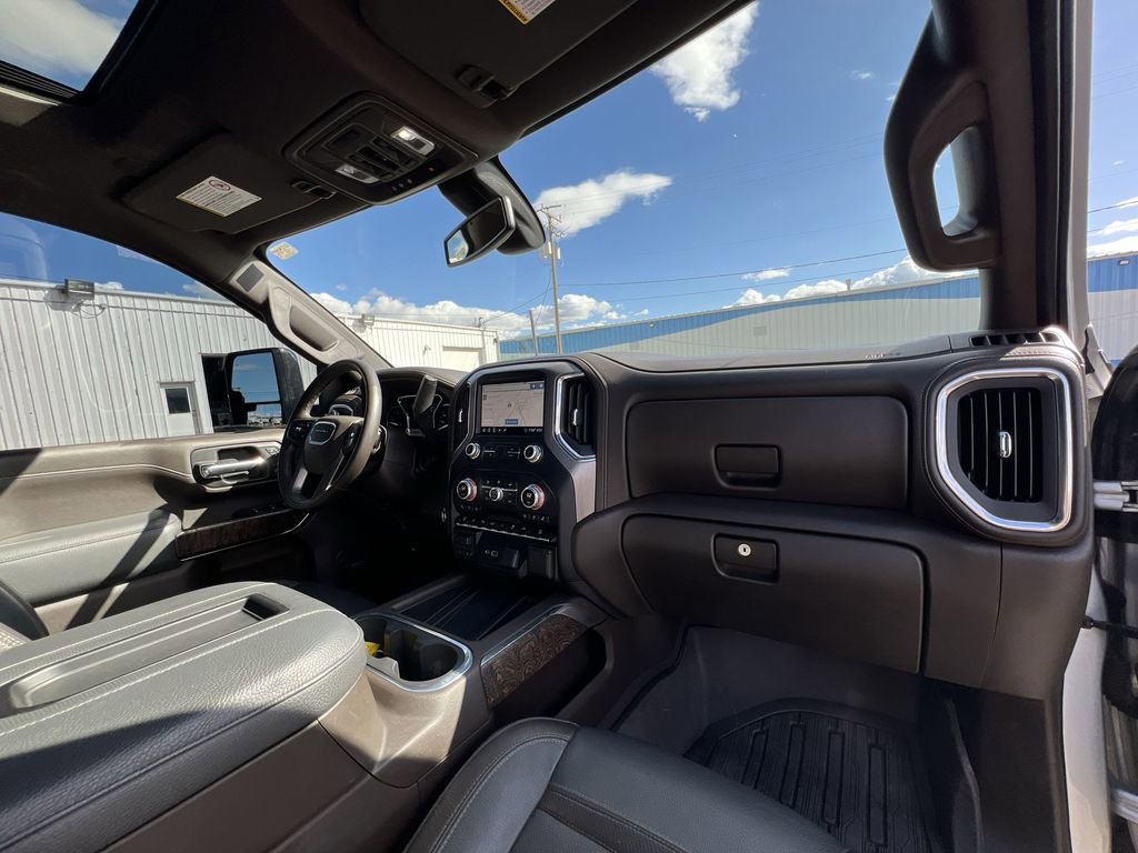 Used 2020 GMC Sierra 3500 Denali image 30