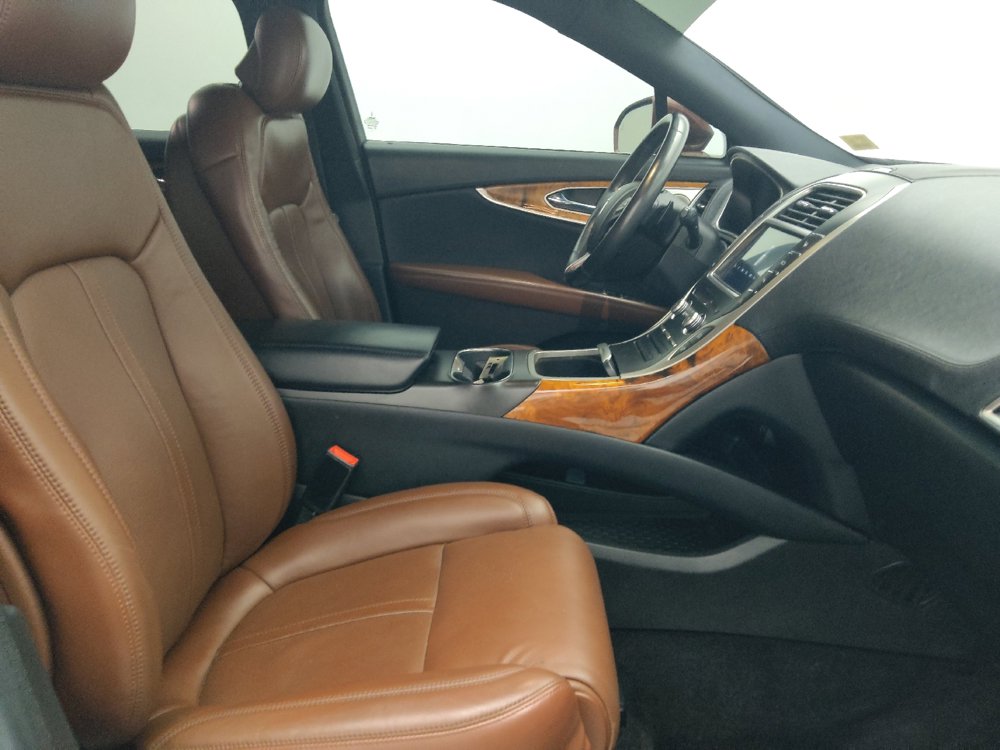 Used 2016 Lincoln MKX Reserve w/ Luxury Package AWD/4WD image 21