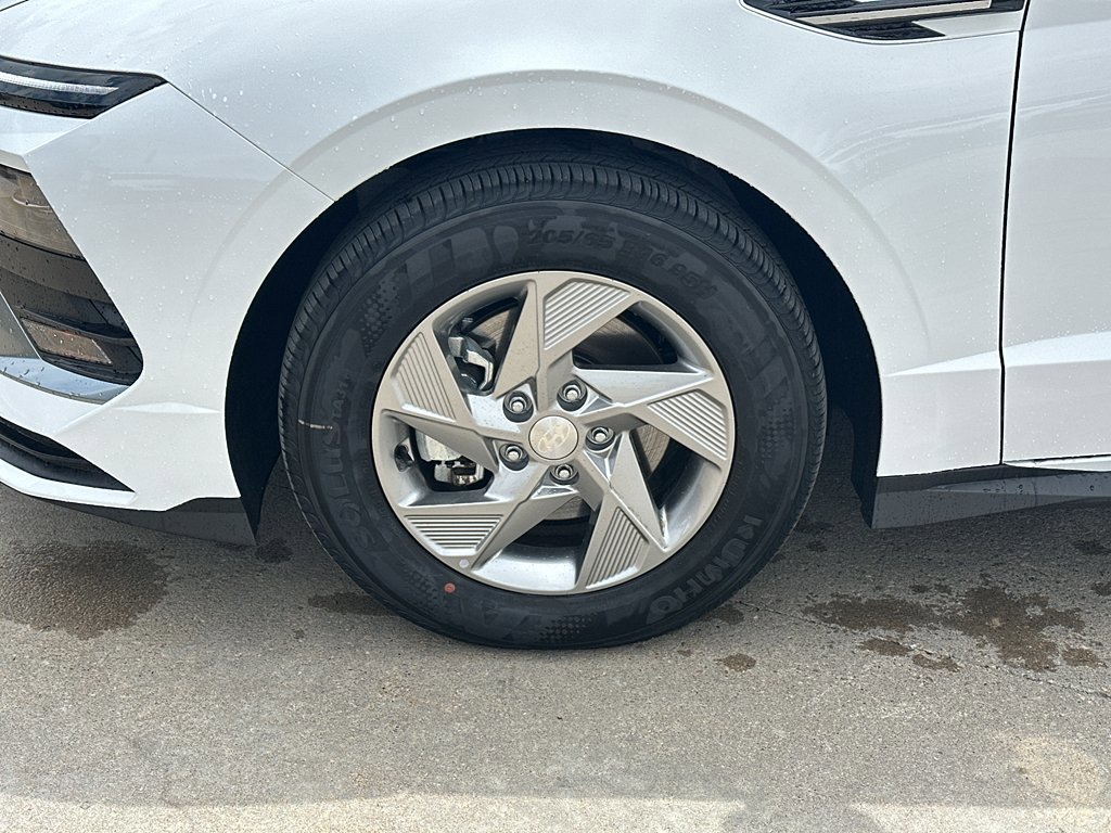 New 2026 Hyundai Sonata SE FWD image 3