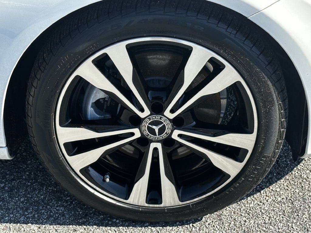 Used 2018 Mercedes-Benz C 300 Sedan image 14