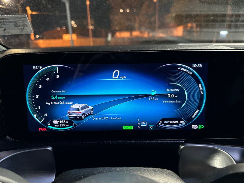 Used 2022 Mercedes-Benz EQB 300 4MATIC image 39
