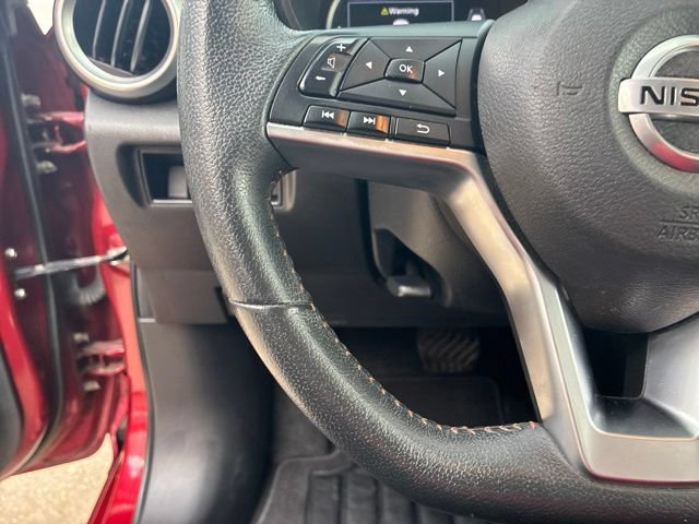 Used 2021 Nissan Versa SR FWD image 22