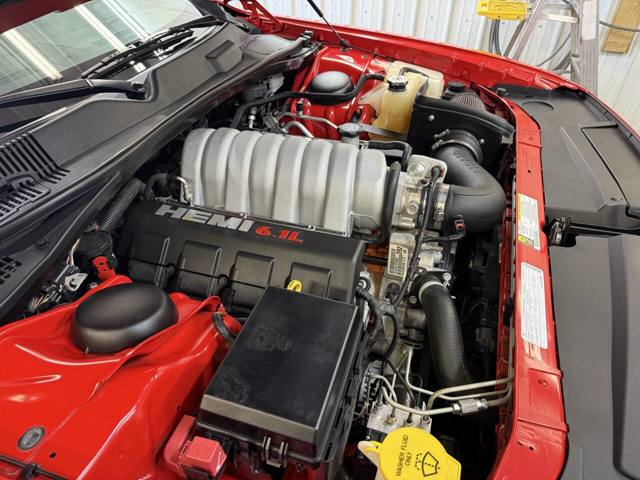 Used 2009 Dodge Challenger SRT8 w/ SRT Option Group II RWD image 30