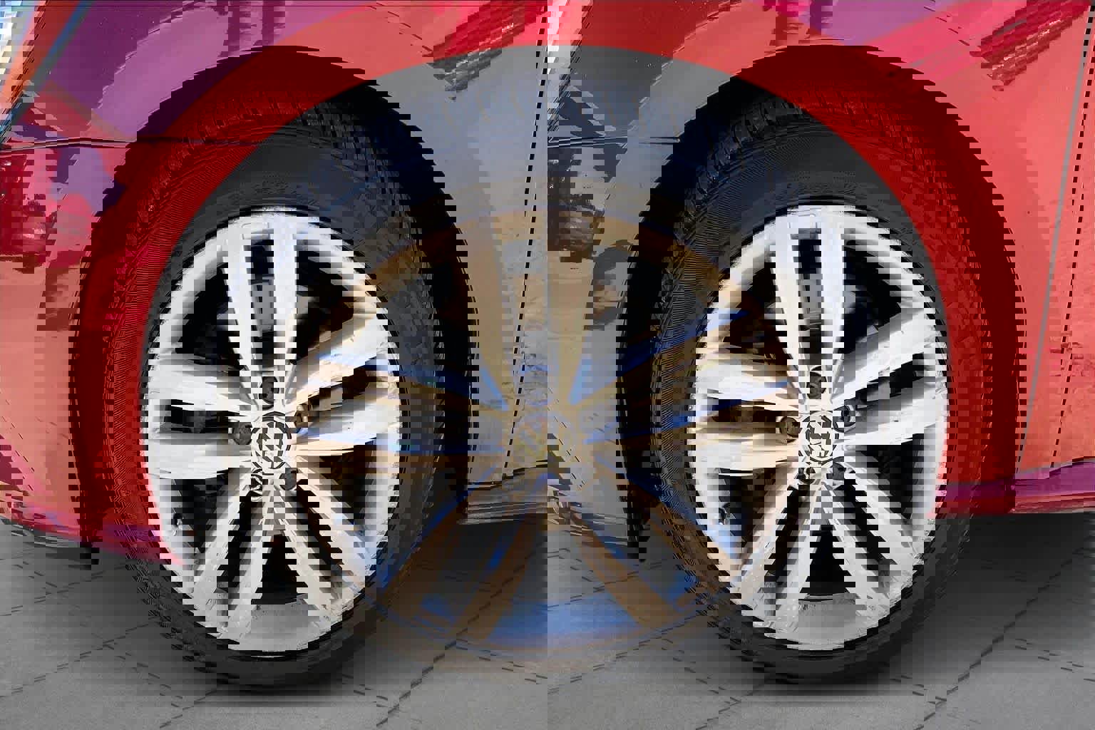 Used 2019 Volkswagen Passat 2.0T Wolfsburg image 11