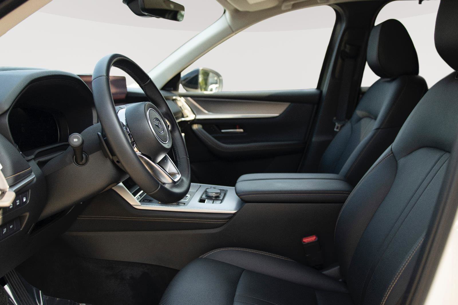 Used 2025 MAZDA CX-90 Plug-In Hybrid w/Premium Sport image 2