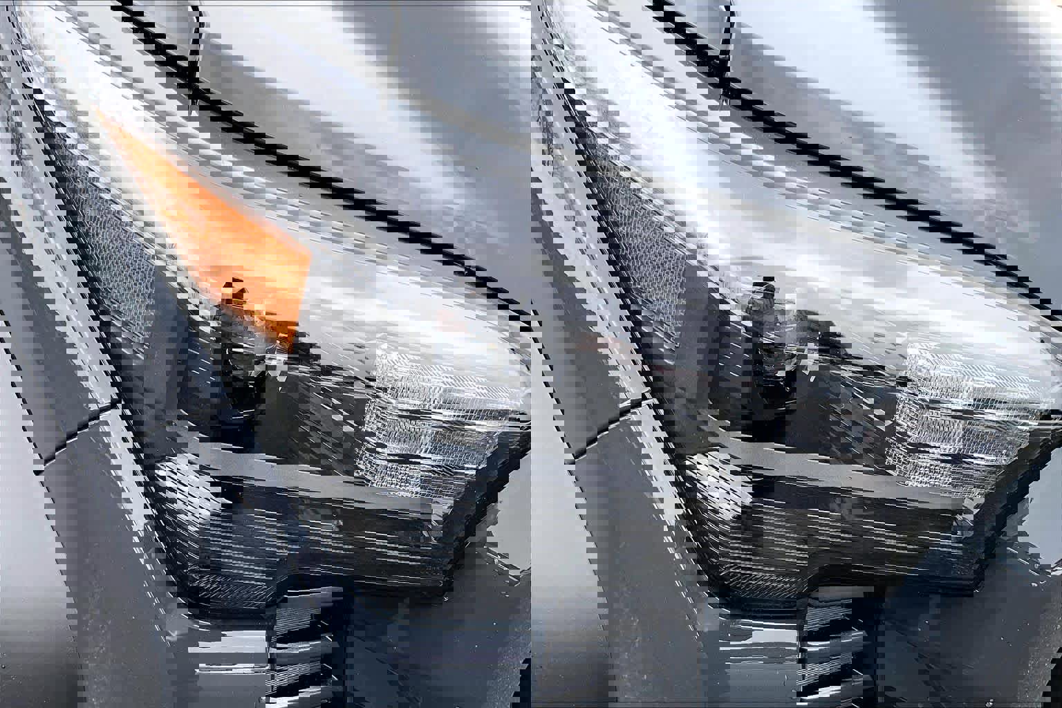 Used 2025 Toyota Tacoma TRD Off-Road image 27