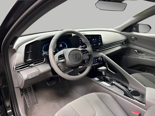 New 2026 Hyundai Elantra Sport w/ Cargo Package image 17