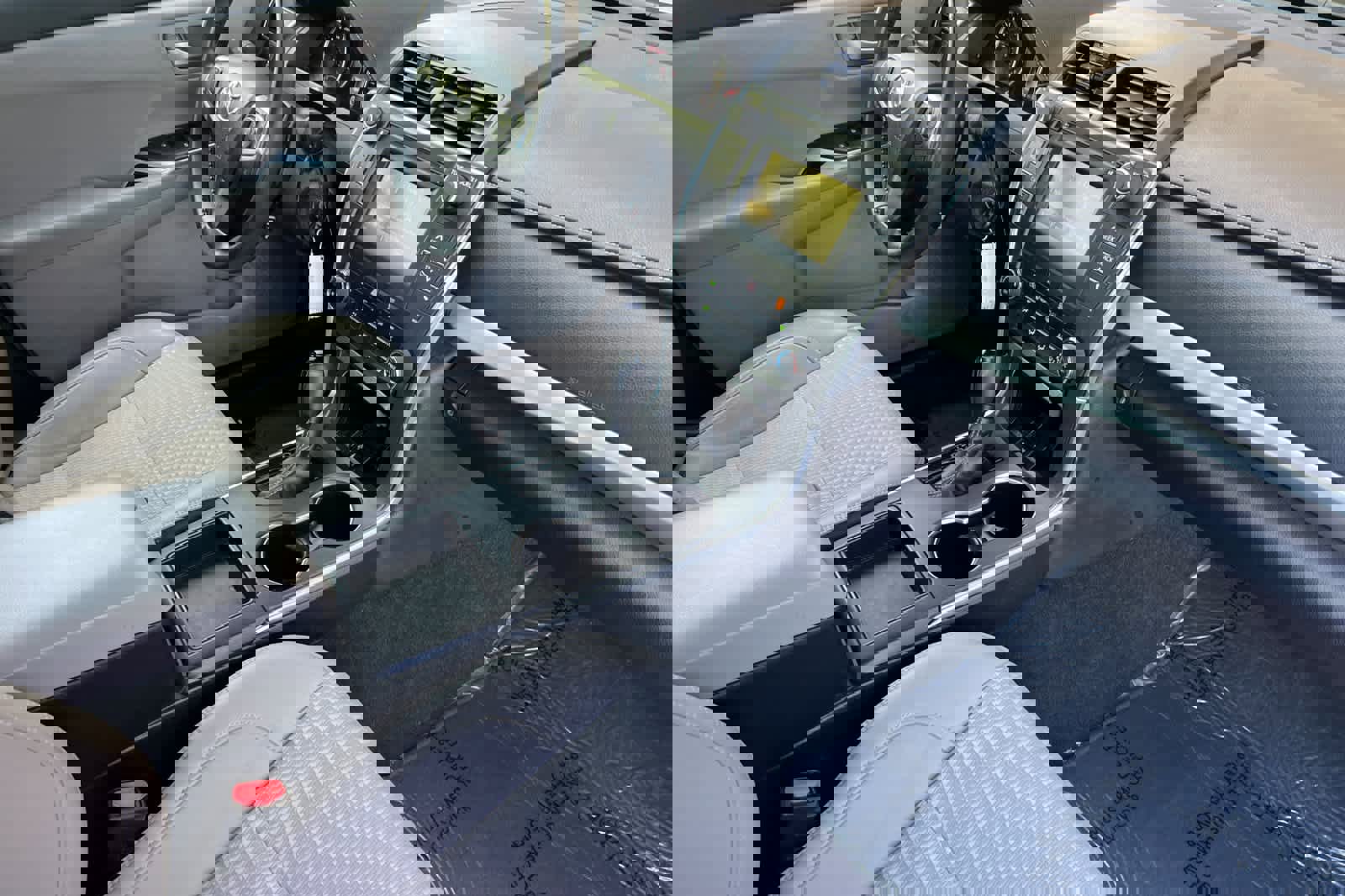 Used 2015 Toyota Camry SE w/ Moonroof Package image 15