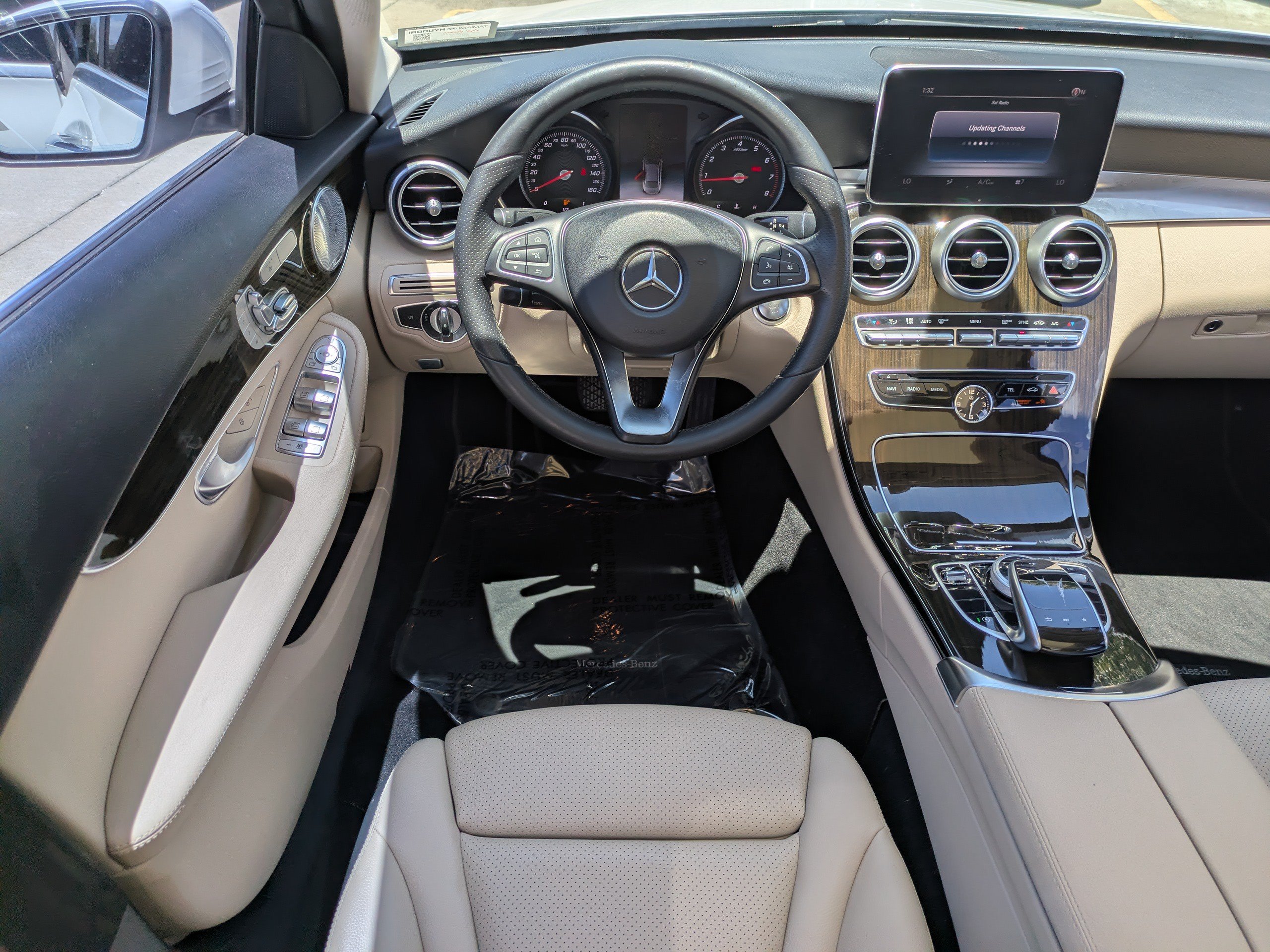 Used 2018 Mercedes-Benz C 300 Sedan image 14