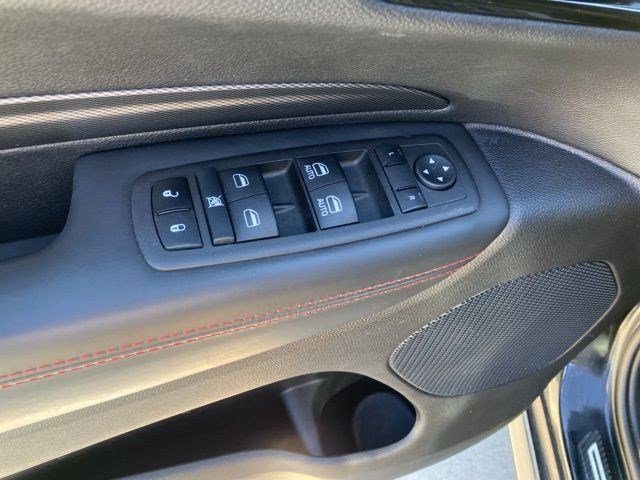 Certified 2023 Dodge Durango R/T w/ Tow 'N Go Package image 3