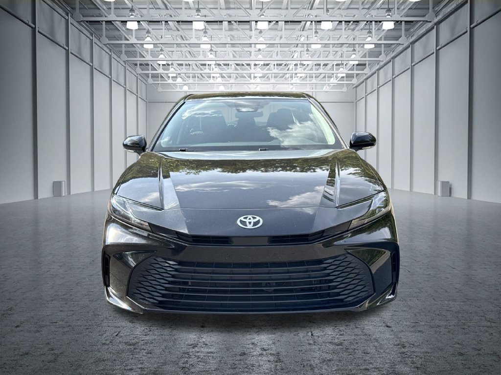 Used 2025 Toyota Camry LE FWD image 2