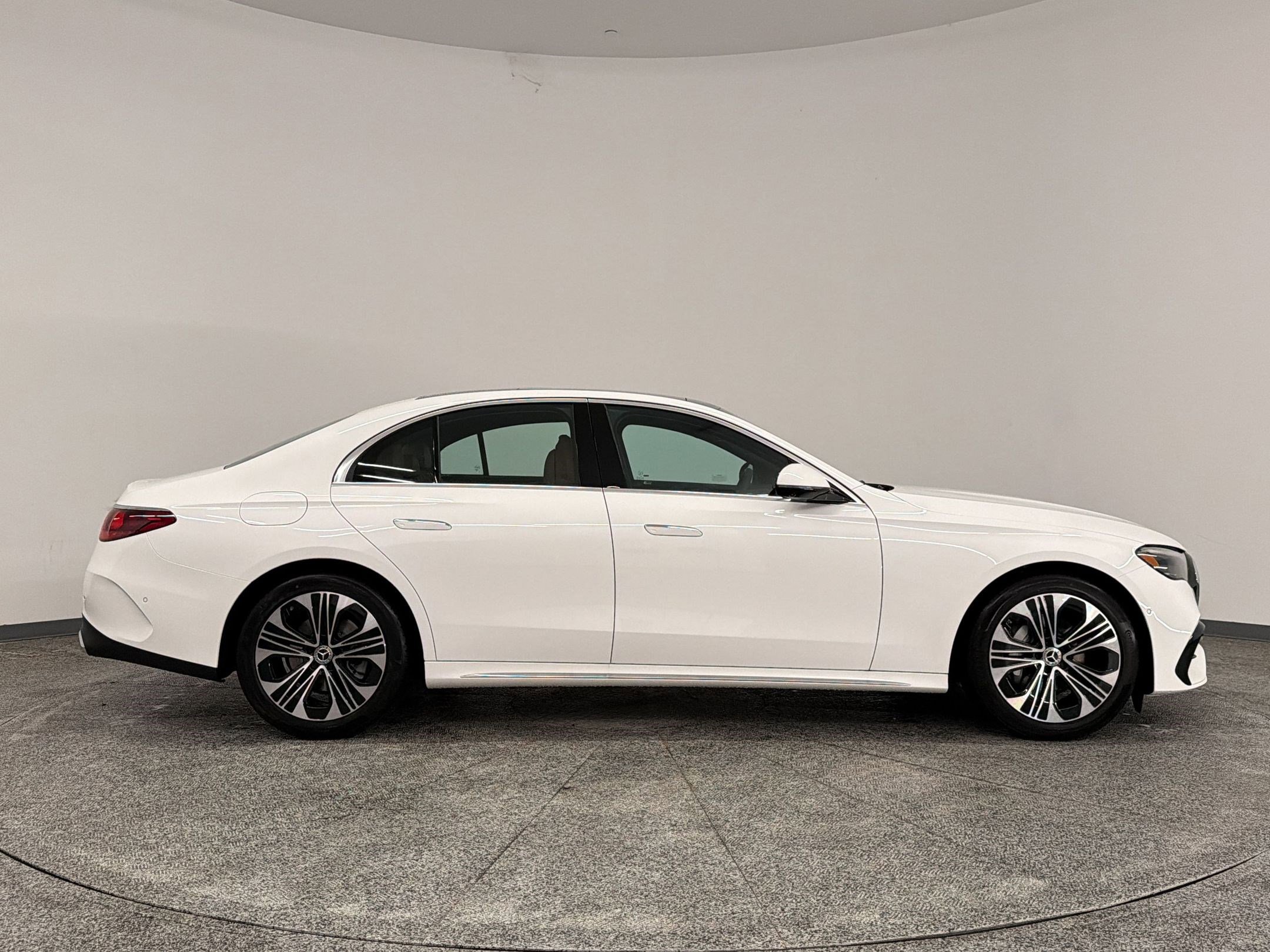 New 2026 Mercedes-Benz E 350 Sedan image 7