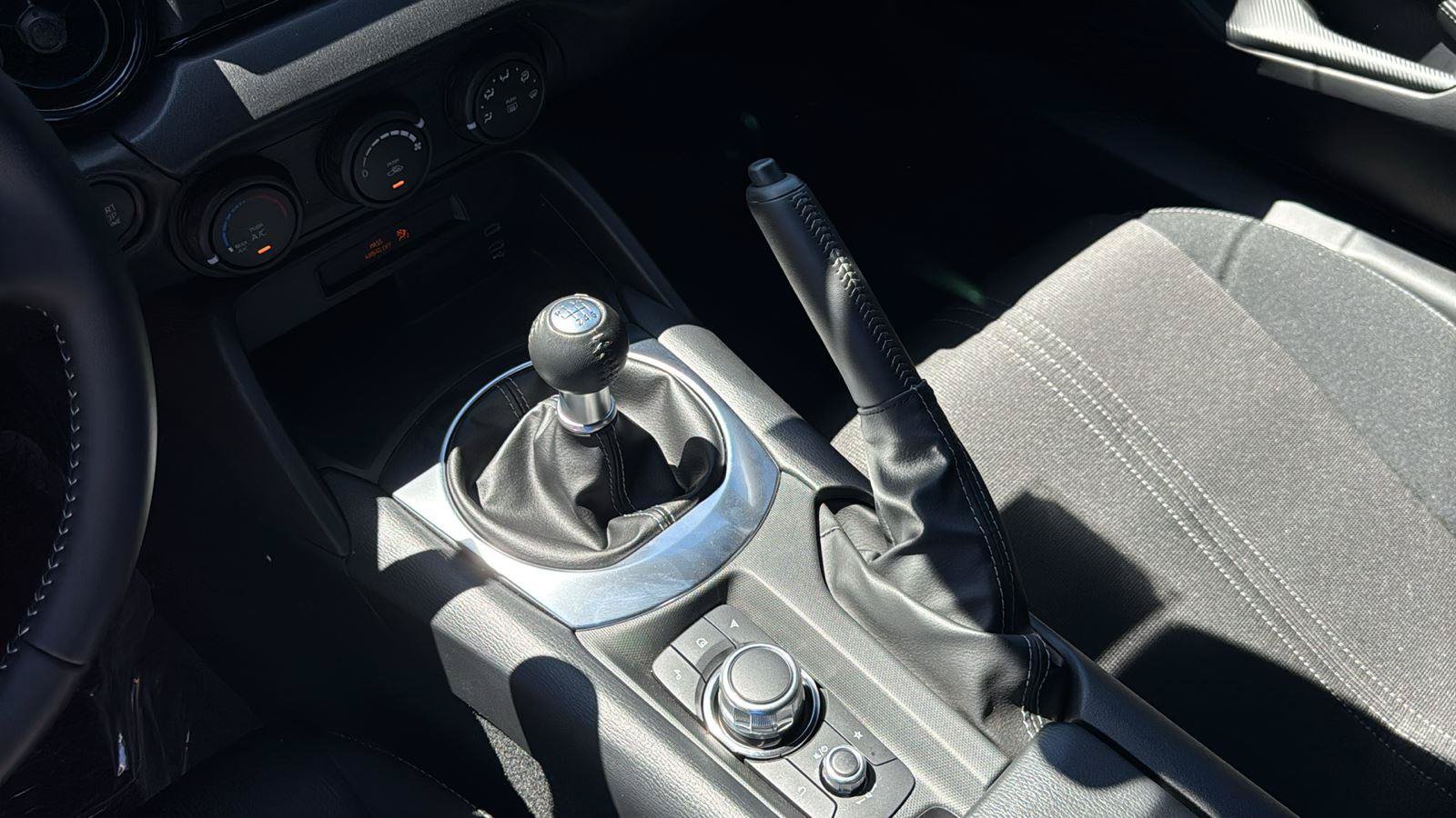 New 2026 MAZDA MX-5 Miata Sport RWD image 17