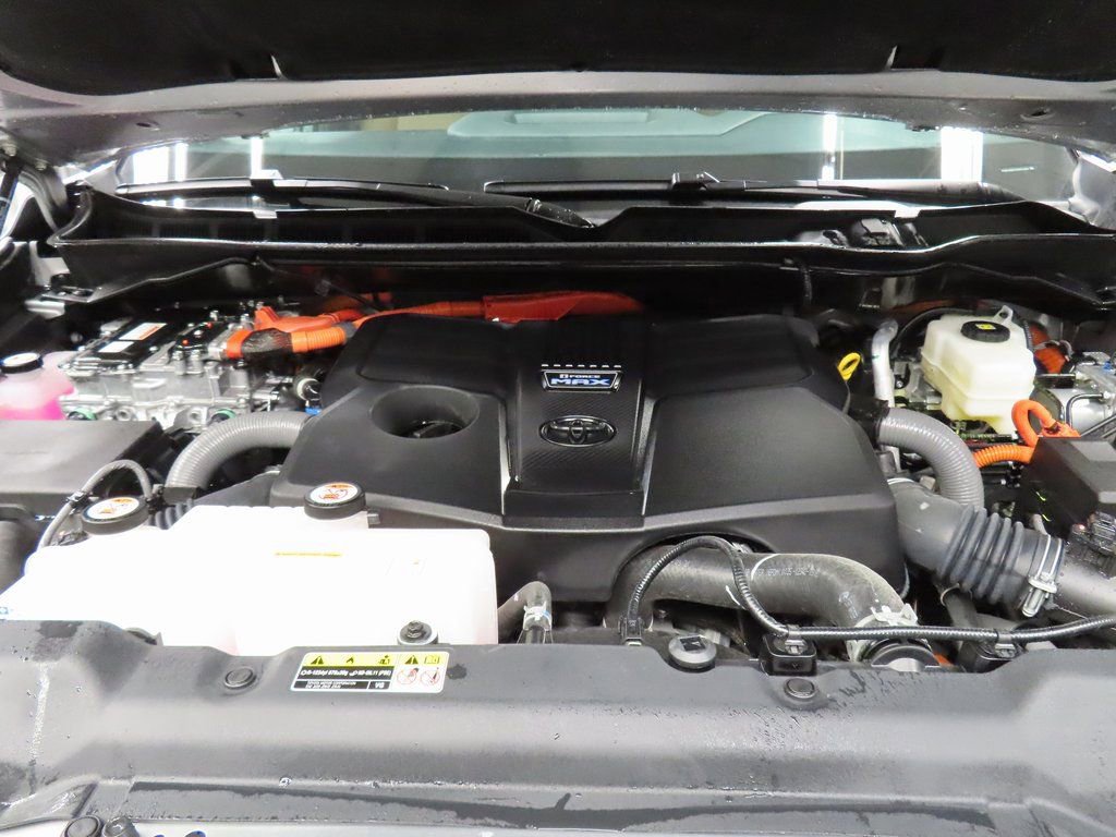 Used 2025 Toyota Tundra 1794 Edition w/ TRD Off-Road Package image 31