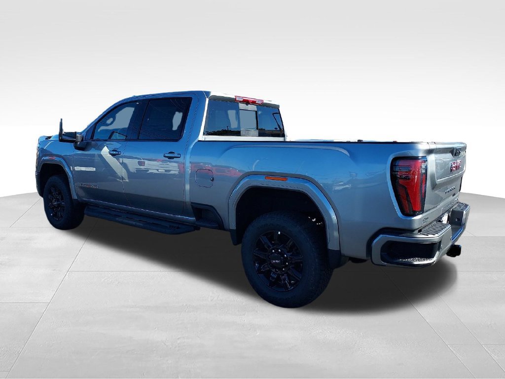 New 2026 GMC Sierra 2500 AT4 w/ Max Trailering Package AWD/4WD image 3