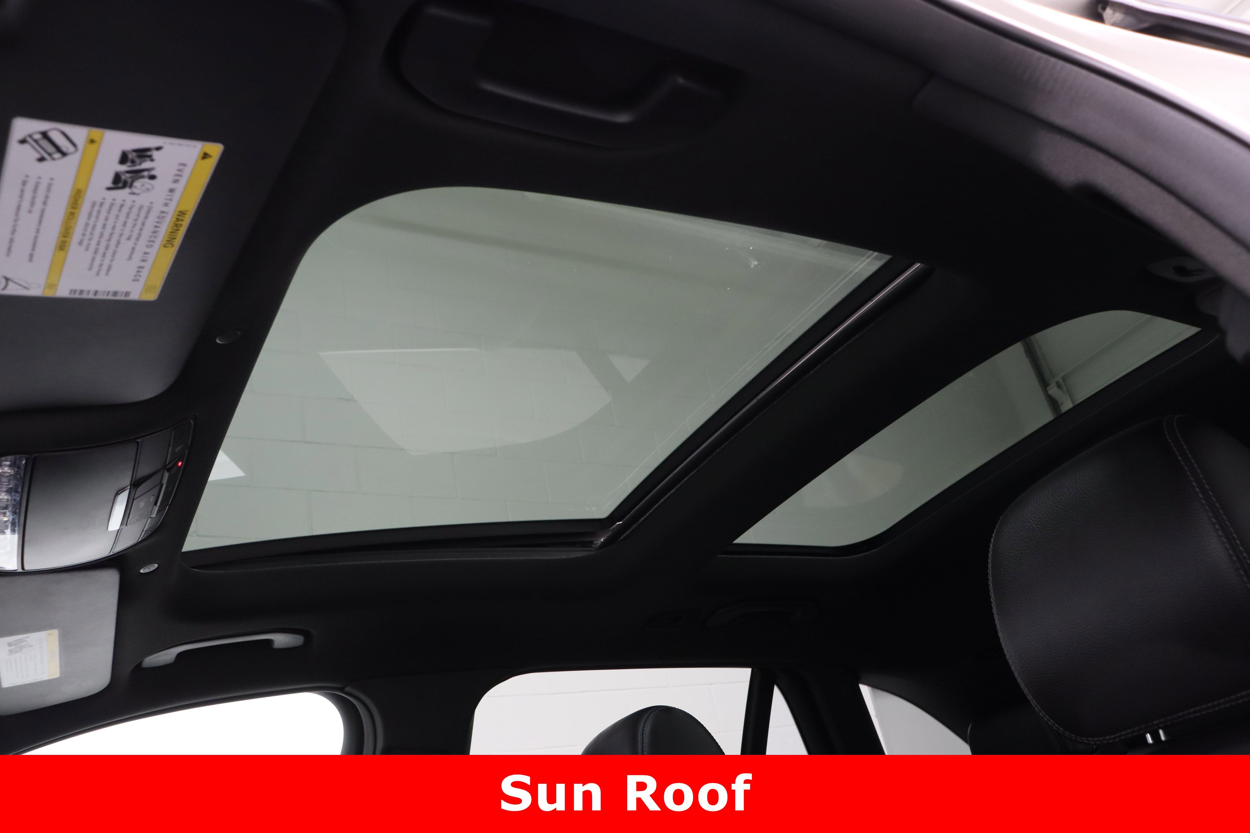 Used 2020 Mercedes-Benz GLC 300 4MATIC image 27