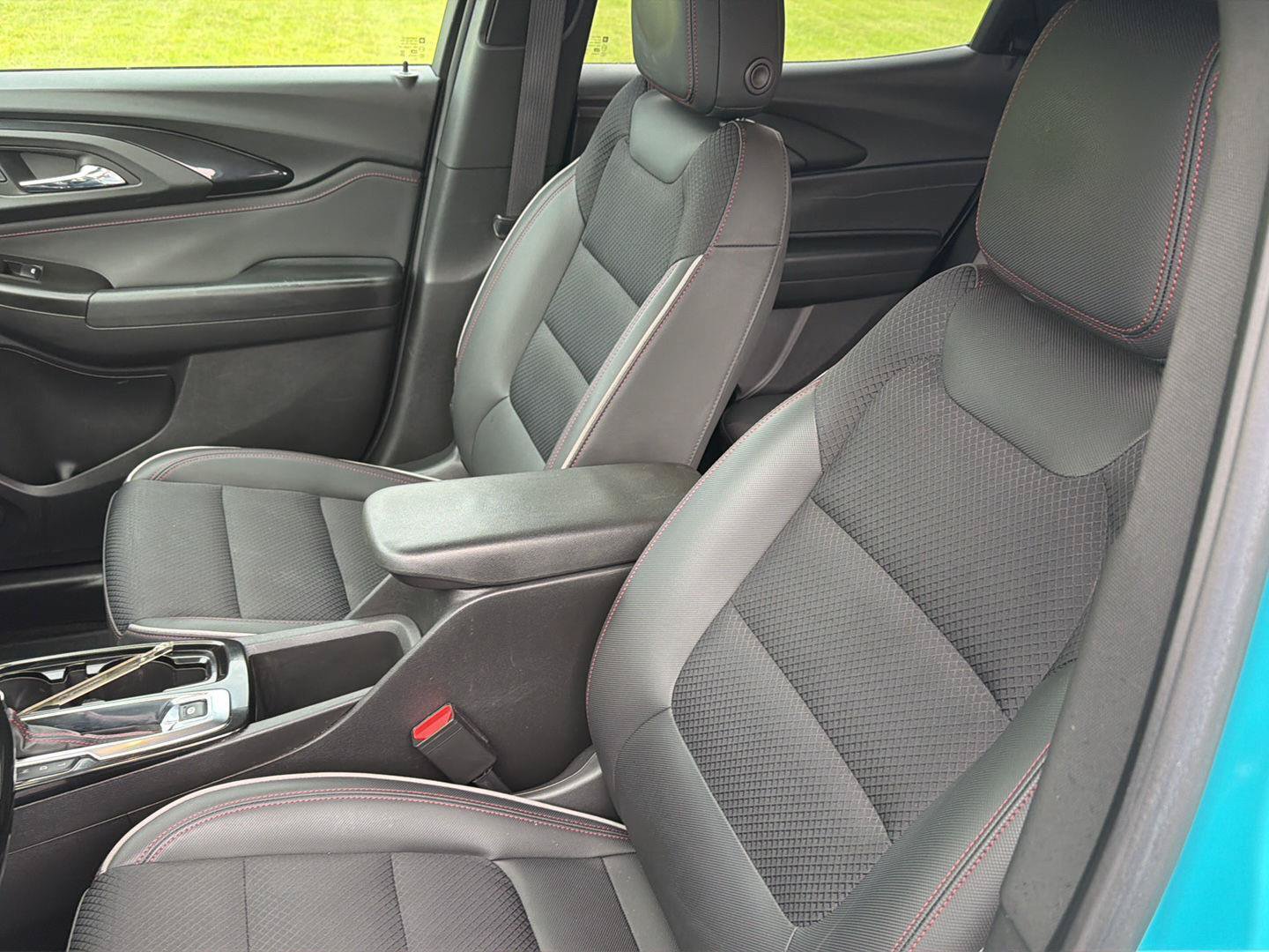 Used 2022 Chevrolet TrailBlazer RS FWD image 28