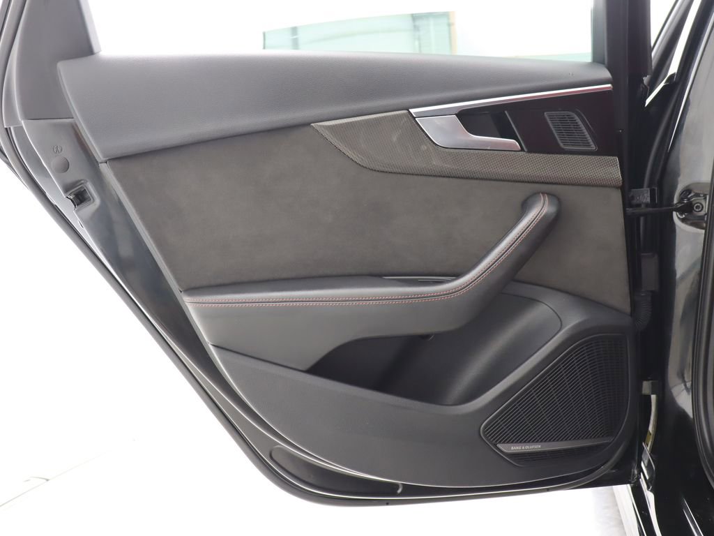 Used 2021 Audi S4 Premium Plus w/ Premium Plus Package AWD/4WD image 43