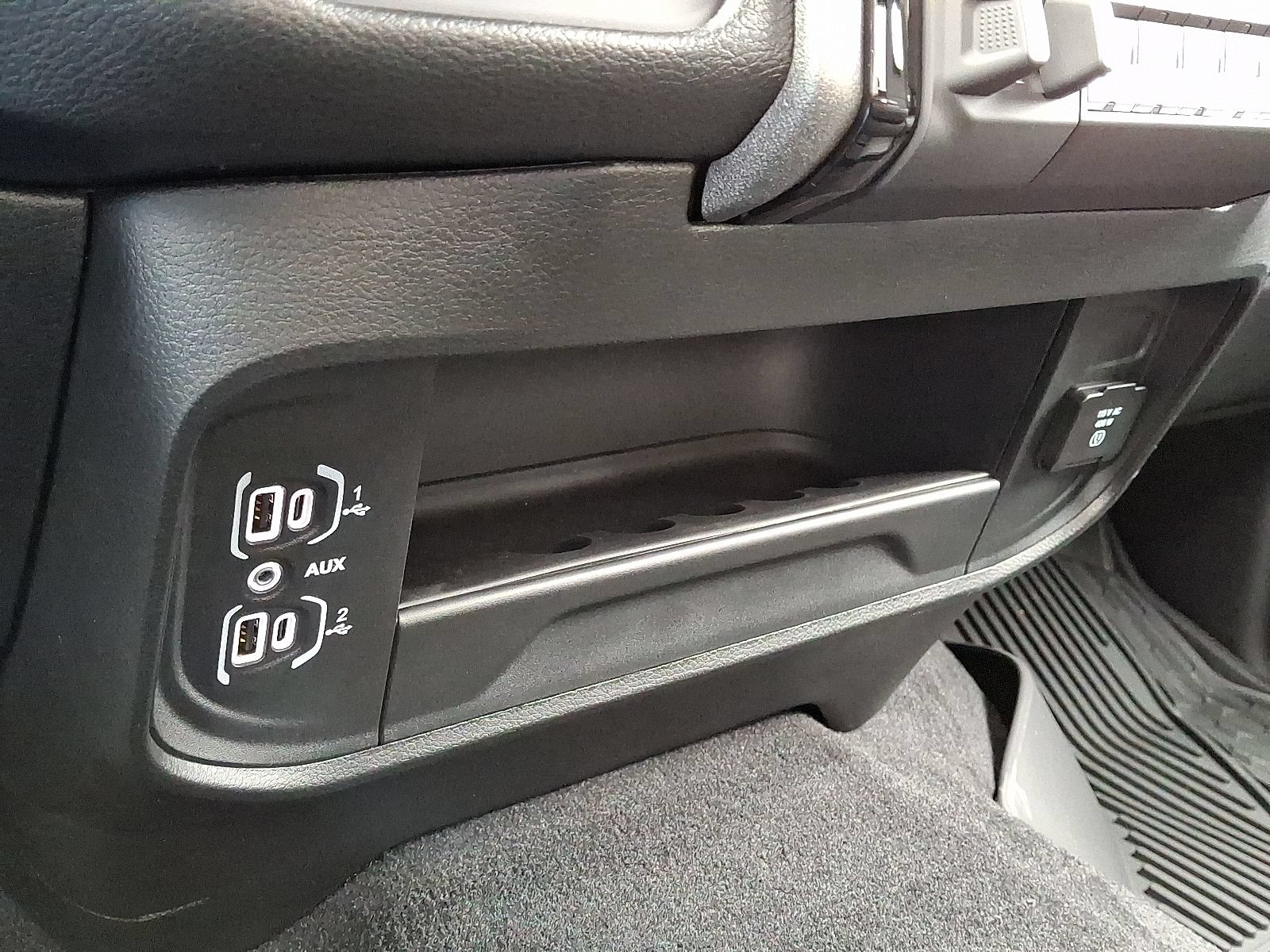 New 2026 RAM 2500 Tradesman AWD/4WD image 11