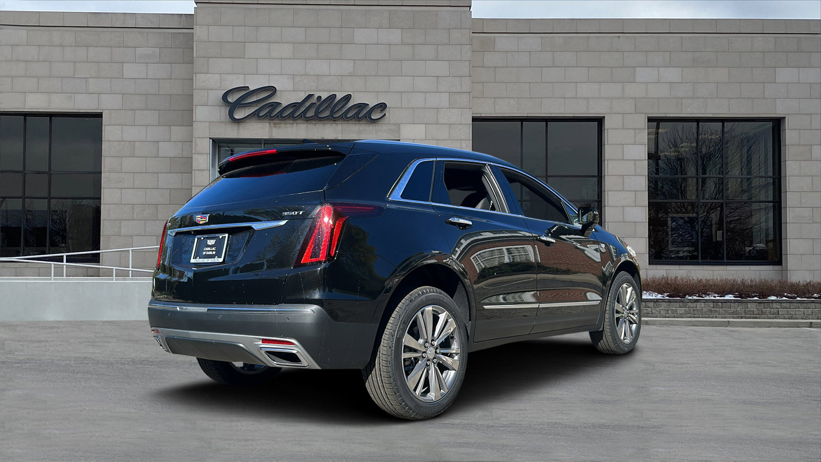 New 2025 Cadillac XT5 Premium Luxury image 3