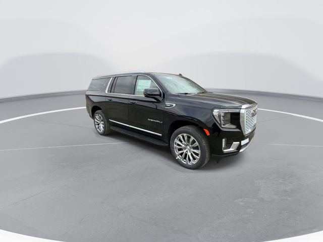 Used 2024 GMC Yukon XL Denali image 2