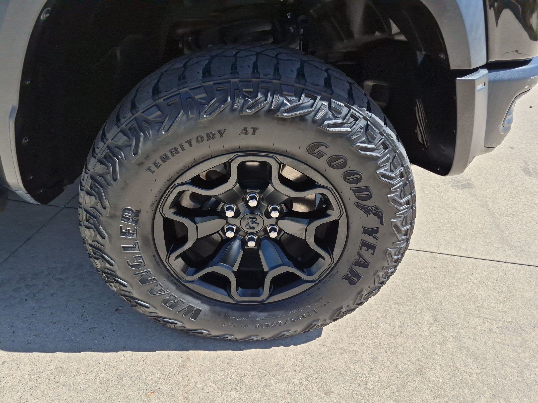 Used 2021 RAM 1500 TRX w/ TRX Level 2 Equipment Group AWD/4WD image 12