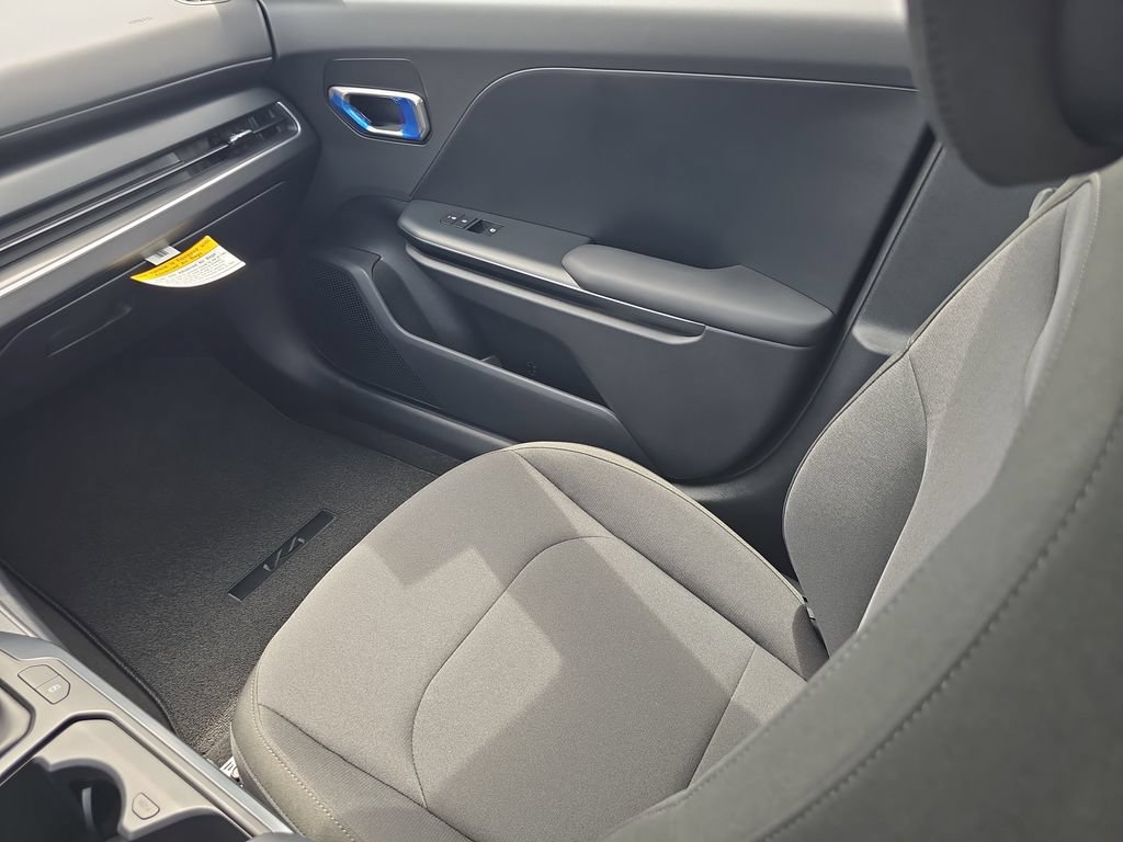 New 2026 Kia K4 FWD image 15