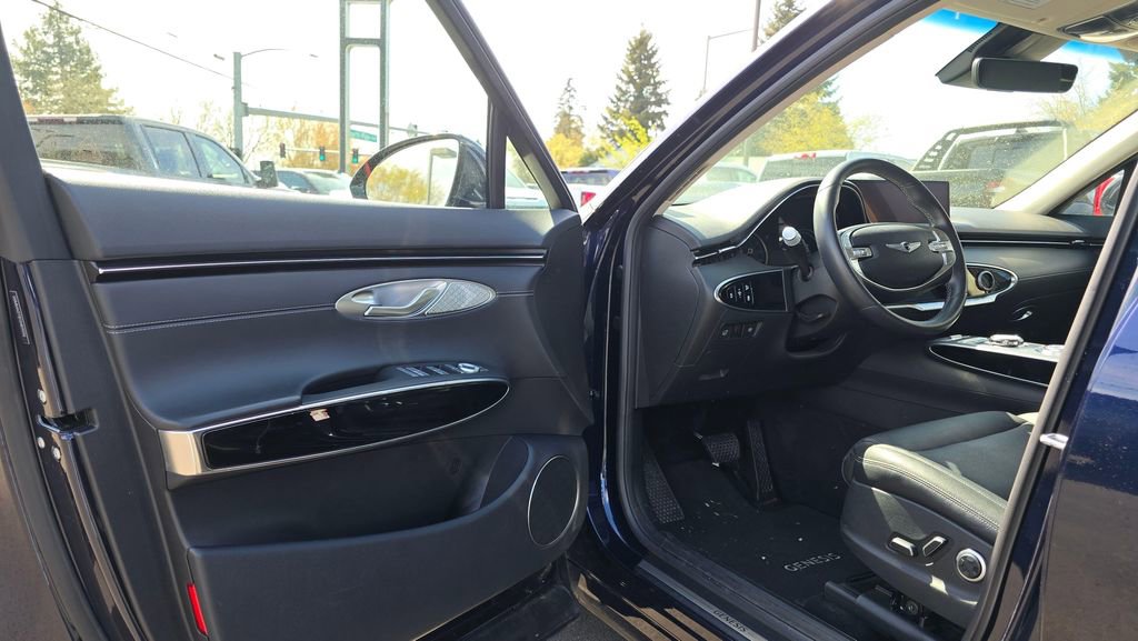 Used 2025 Genesis GV70 2.5T image 19
