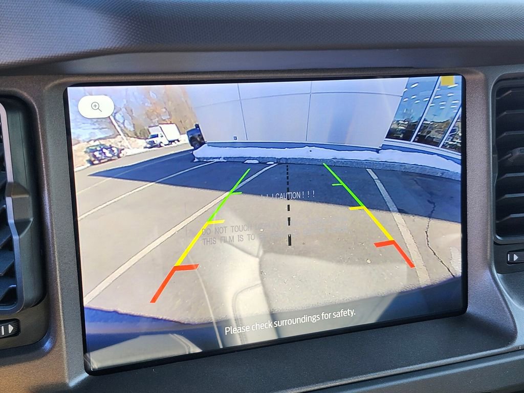 New 2025 Ford Bronco Badlands w/ Black Appearance Package image 21