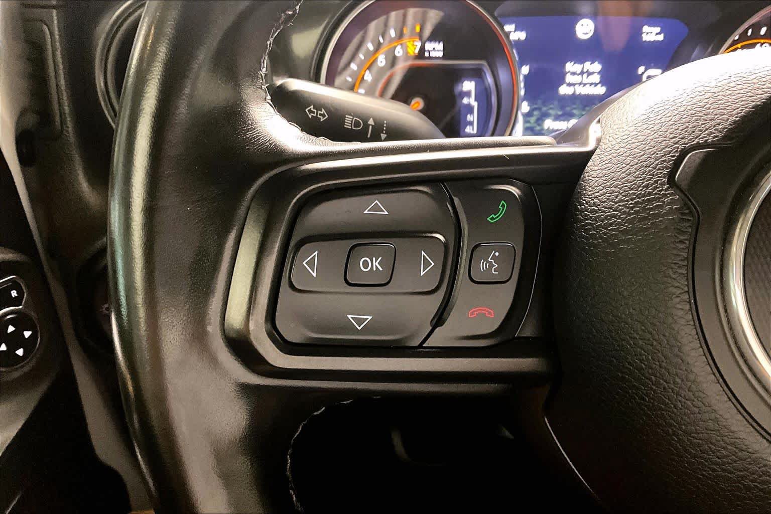 Used 2022 Jeep Gladiator Sport AWD/4WD image 23