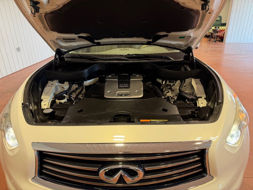 Used 2013 INFINITI FX37 AWD w/ Premium Pkg image 39