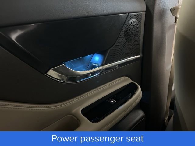 Used 2023 Lincoln Corsair Reserve w/ Equipment Group 201A image 43