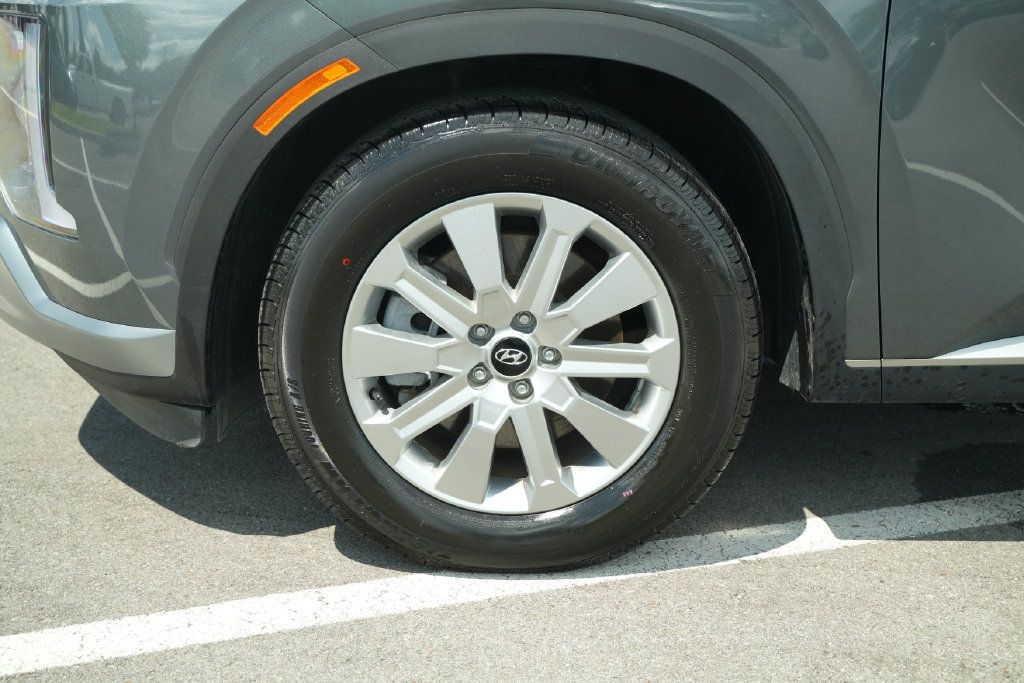Used 2025 Hyundai Palisade SEL FWD image 11