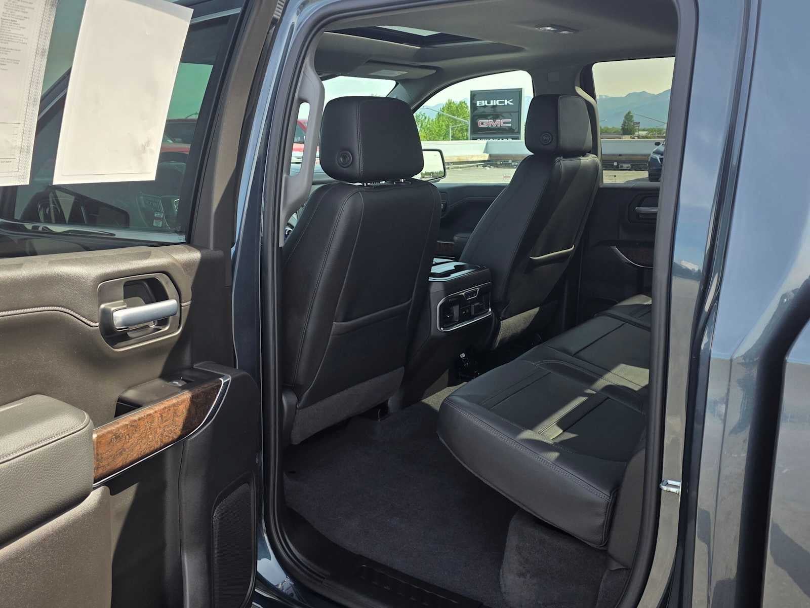Used 2020 GMC Sierra 1500 Denali w/ Denali Ultimate Package AWD/4WD image 15