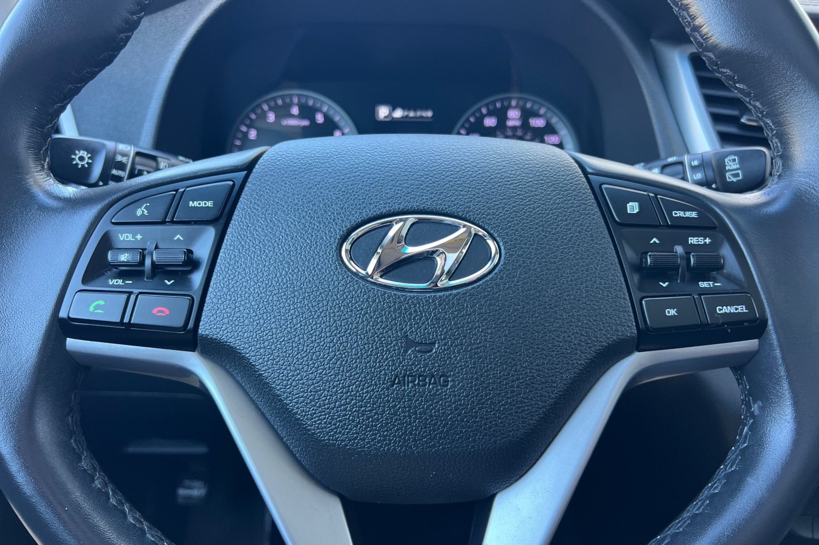 Used 2016 Hyundai Tucson Limited w/ Option Group 03 FWD image 27