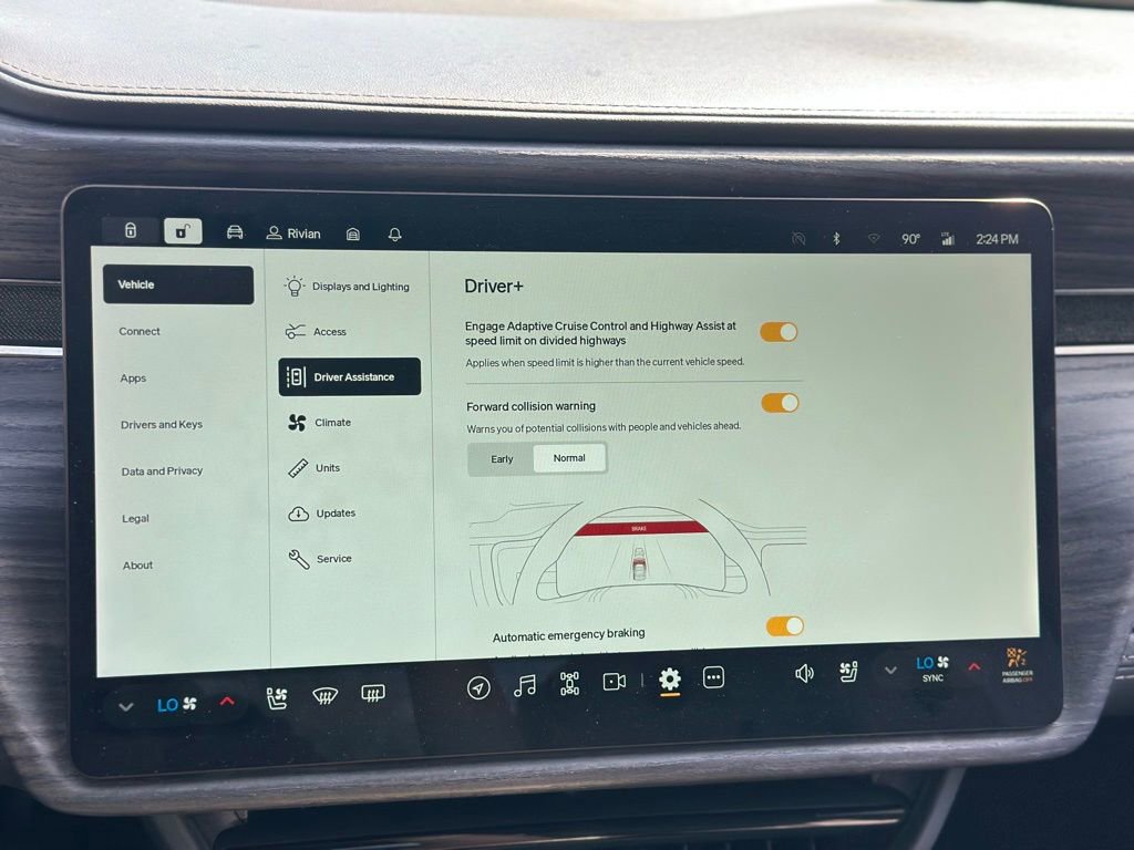 Used 2022 Rivian R1T Launch Edition image 14