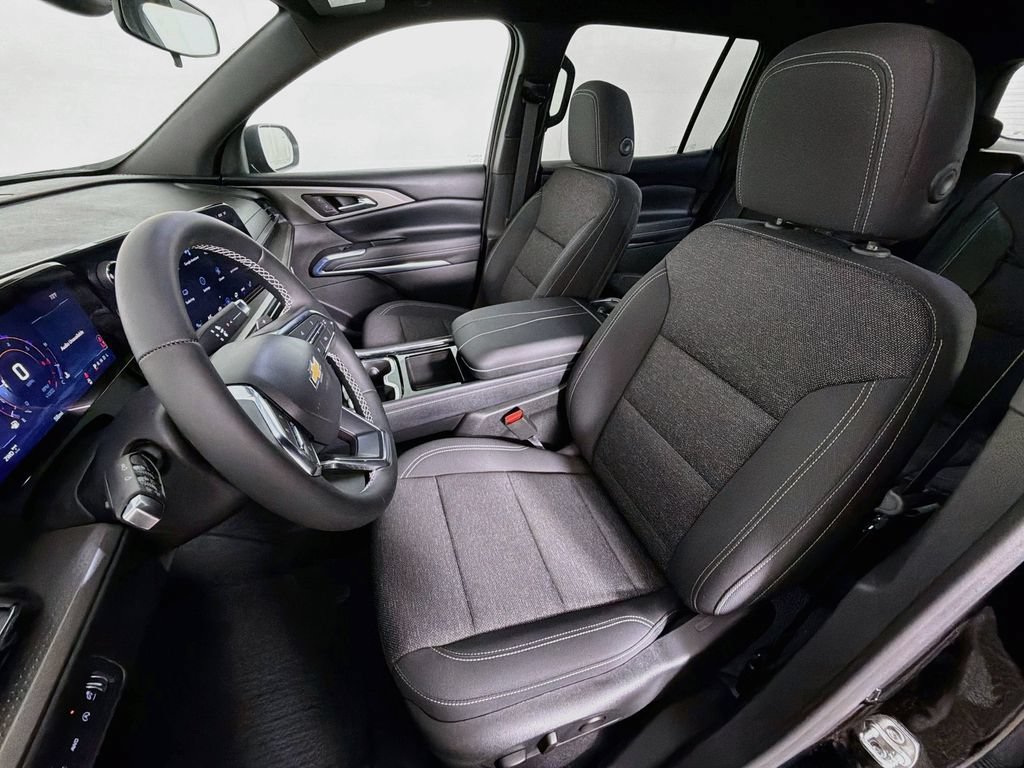 New 2026 Chevrolet Traverse LT w/ LPO, Floor Liner Package AWD/4WD image 21