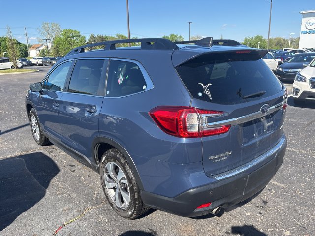 Used 2023 Subaru Ascent Premium w/ Convenience Package AWD/4WD image 7