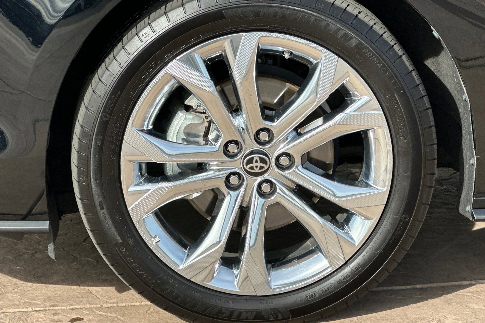 Certified 2023 Toyota Sienna Platinum image 35