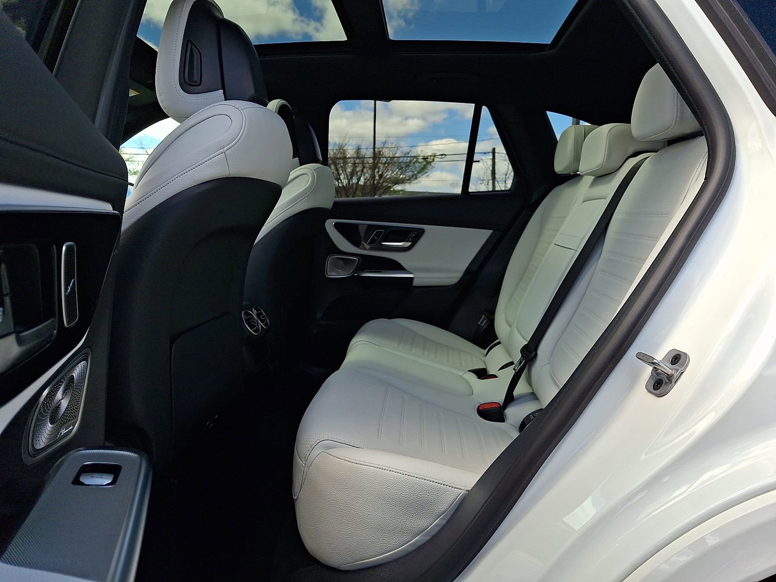 Certified 2023 Mercedes-Benz GLC 300 4MATIC image 10