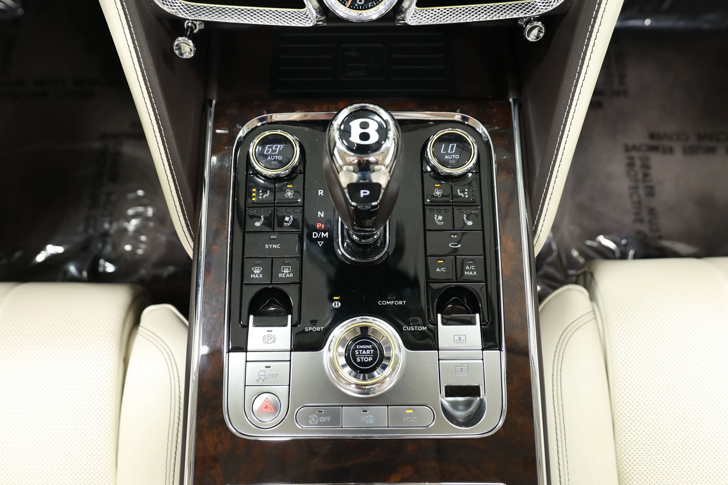 Used 2020 Bentley Flying Spur W12 AWD/4WD image 51