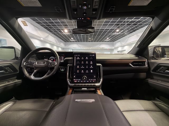 Used 2025 GMC Yukon XL Denali w/ Sun & Power Step Package AWD/4WD image 16