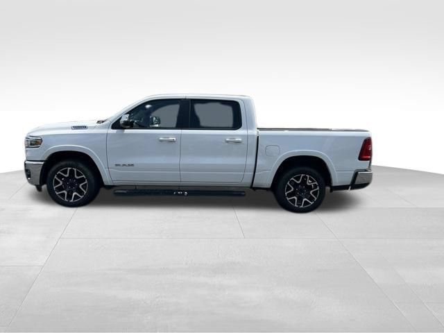 Used 2025 RAM 1500 Laramie AWD/4WD image 4