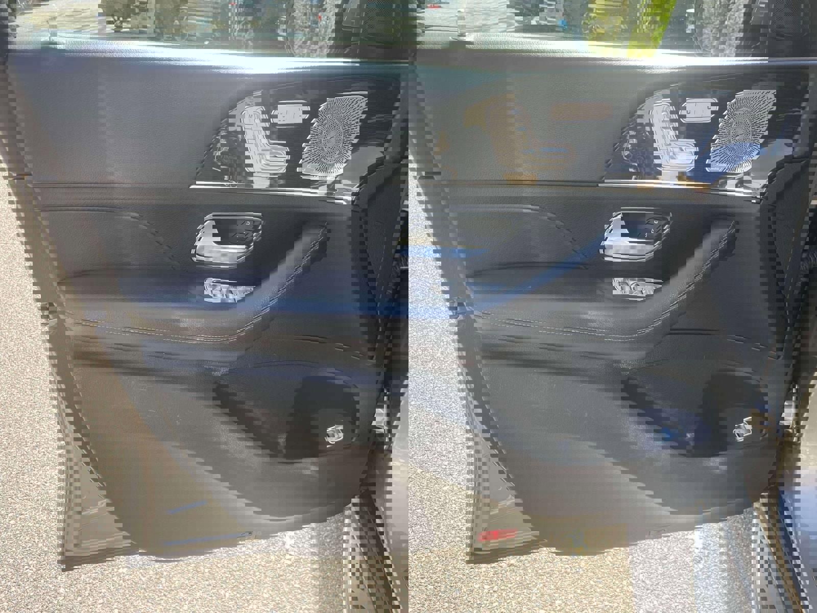 Used 2020 Mercedes-Benz GLS 450 4MATIC image 16