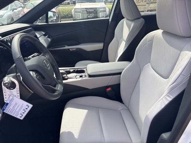 New 2026 Lexus RX 350h AWD/4WD image 17