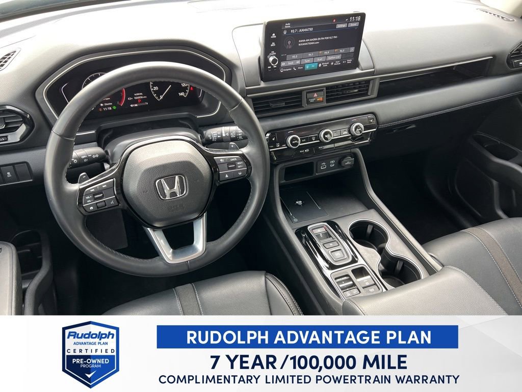 Certified 2025 Honda Pilot Touring image 21