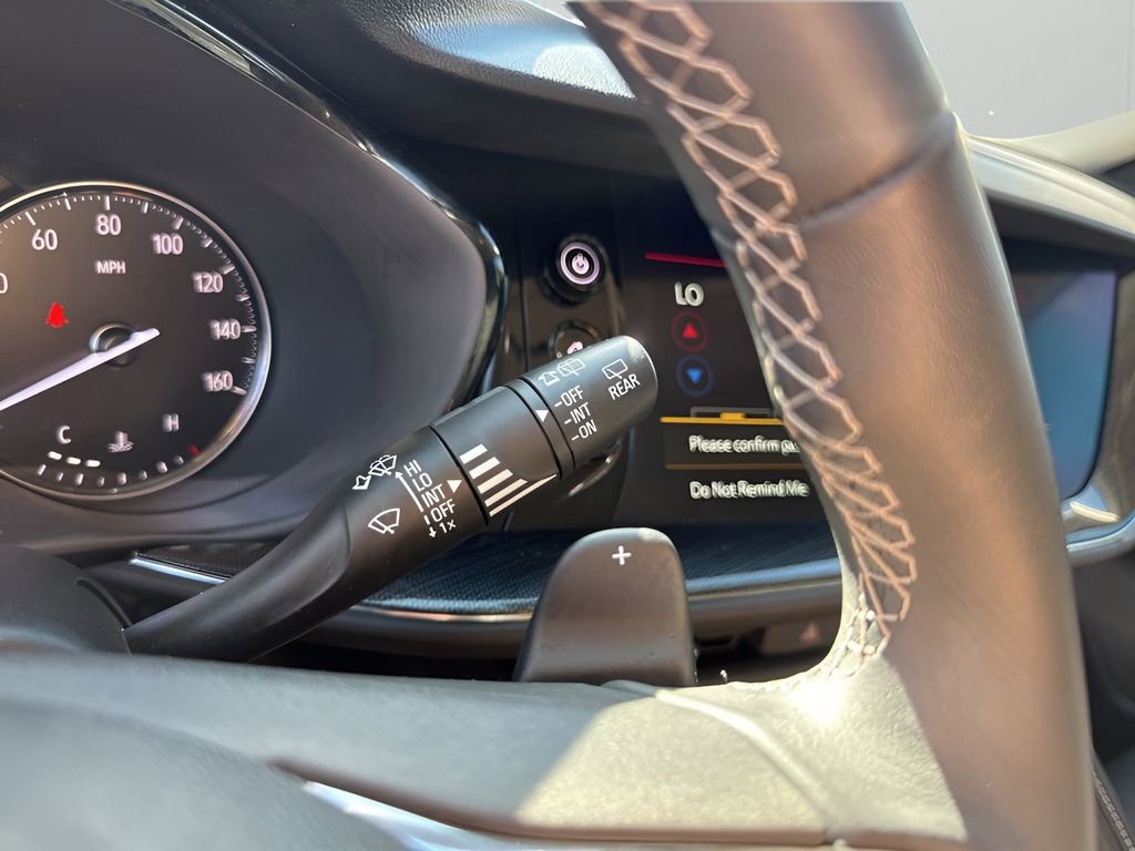 Used 2023 Buick Envision Essence w/ Sport Touring Package image 32