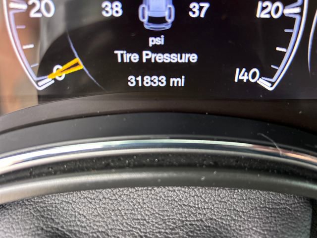 Used 2022 Jeep Grand Cherokee Laredo X image 18